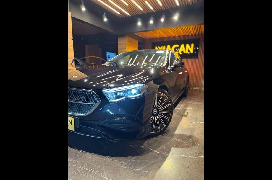 E 200 AMG Mercedes Black