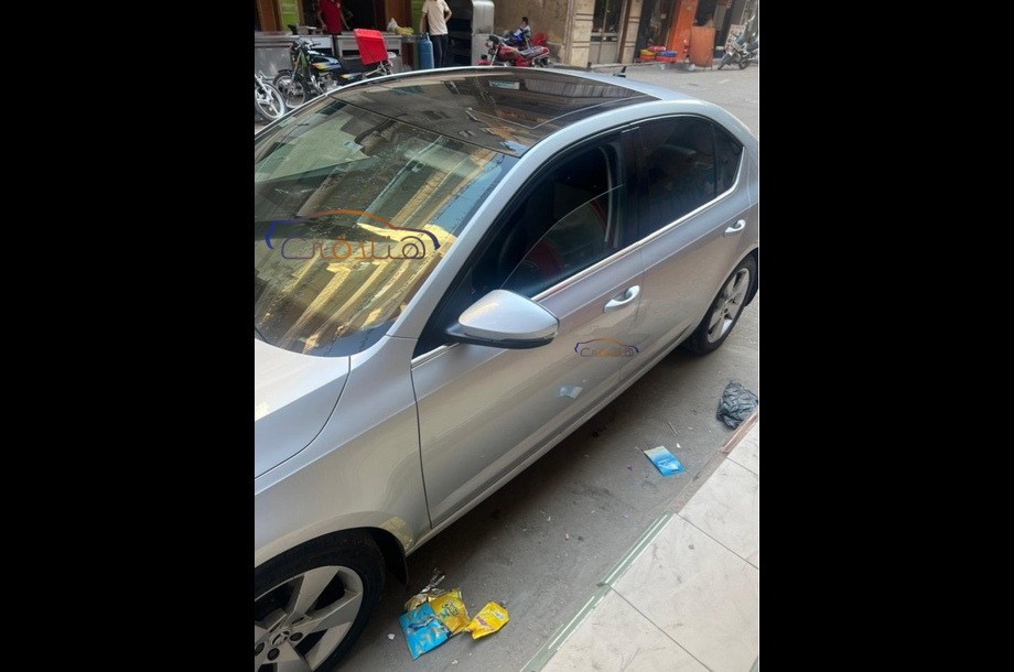 Octavia A7 Skoda فضي