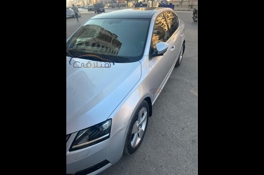 Octavia A7 Skoda فضي