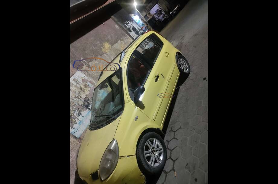 Peri Great Wall Gold