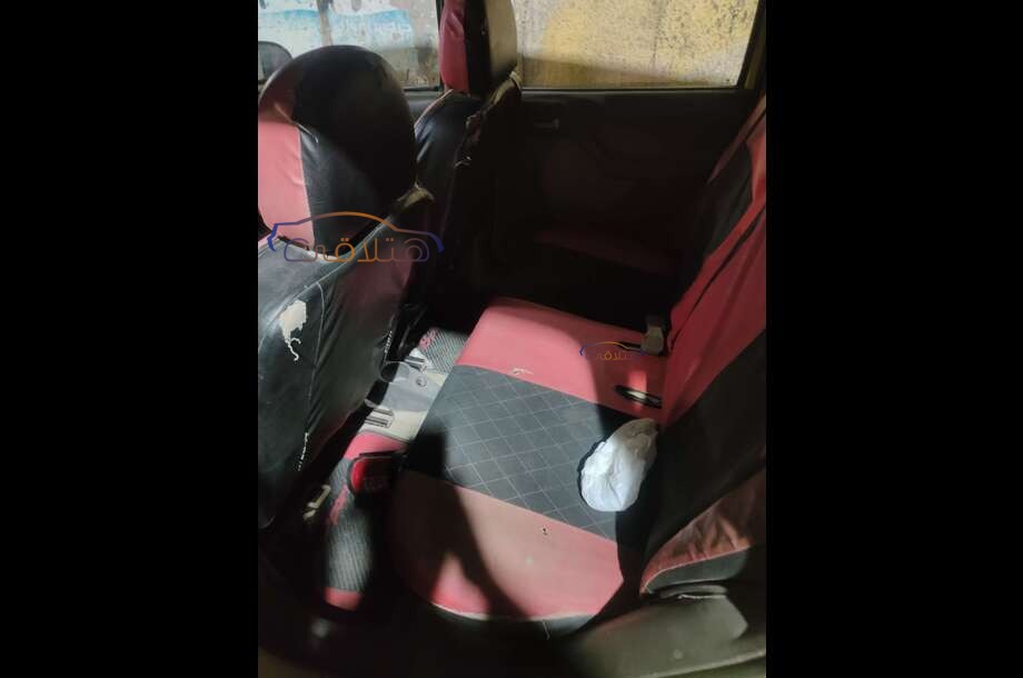 Peri Great Wall Gold