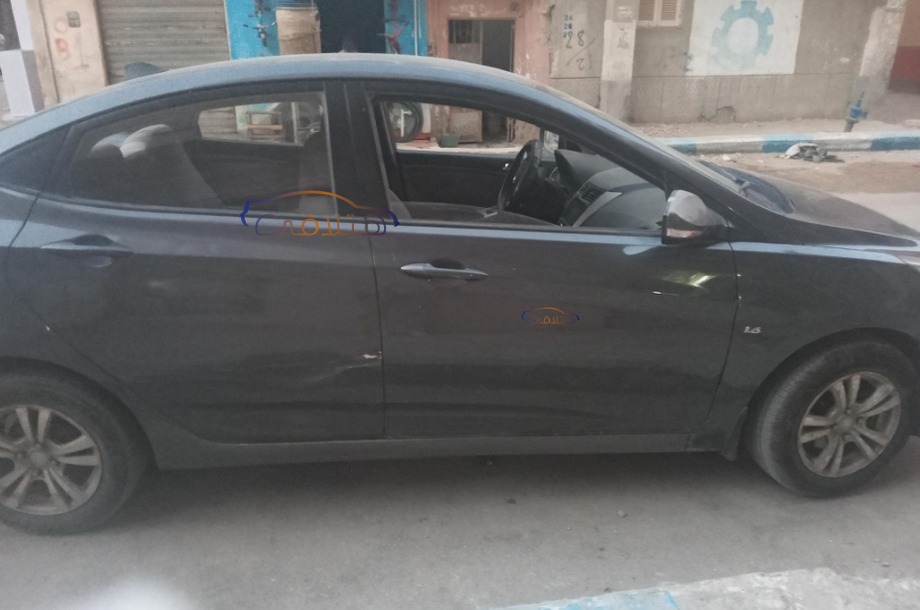 Accent RB Hyundai رمادي