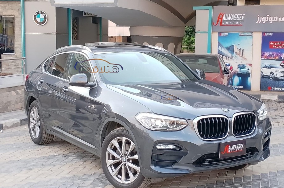 X4 BMW Black