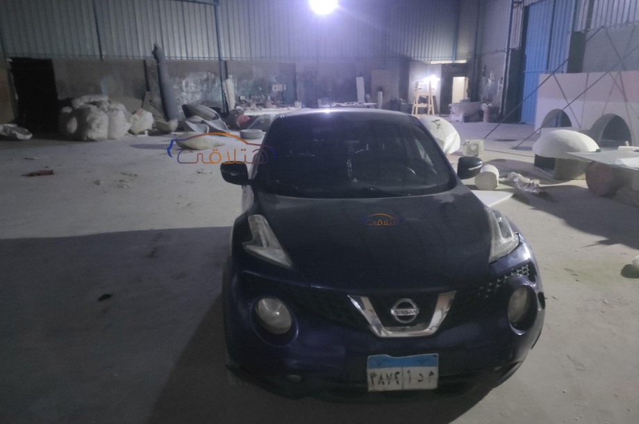 Juke Nissan أزرق