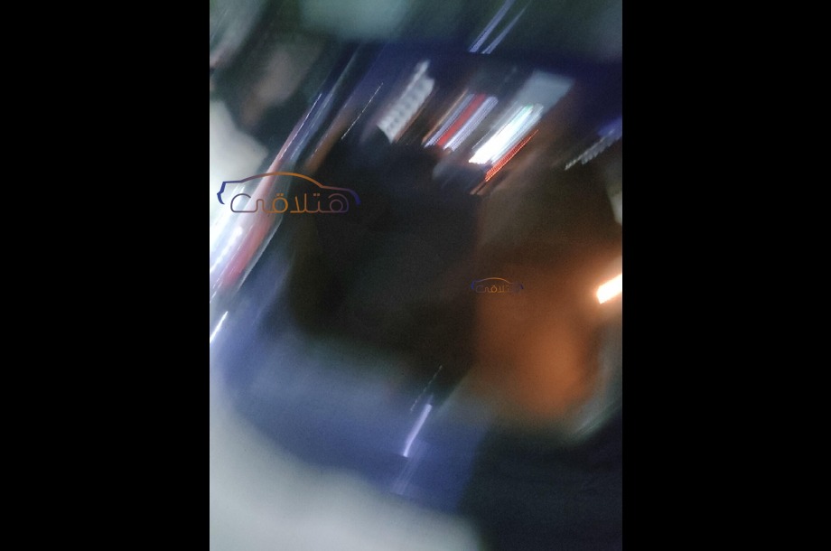 Juke Nissan أزرق