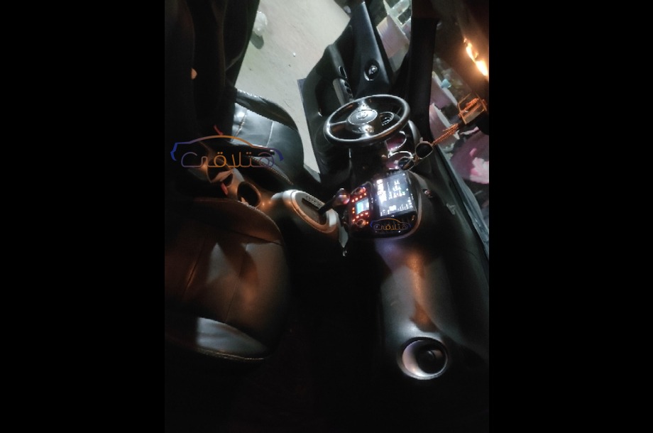 Juke Nissan أزرق