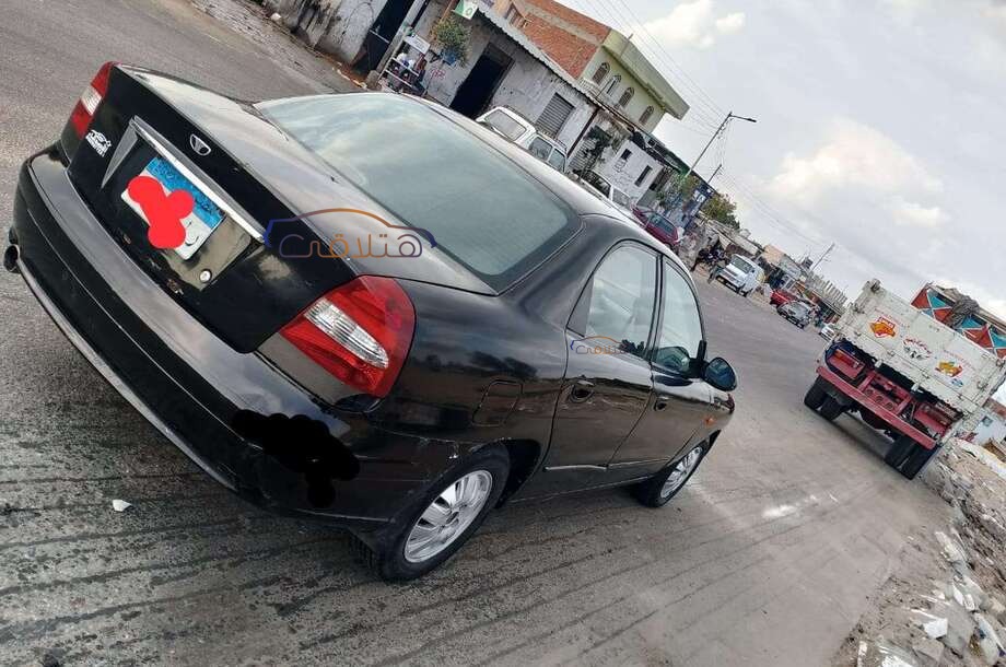 Nubira 2 Daewoo أسود