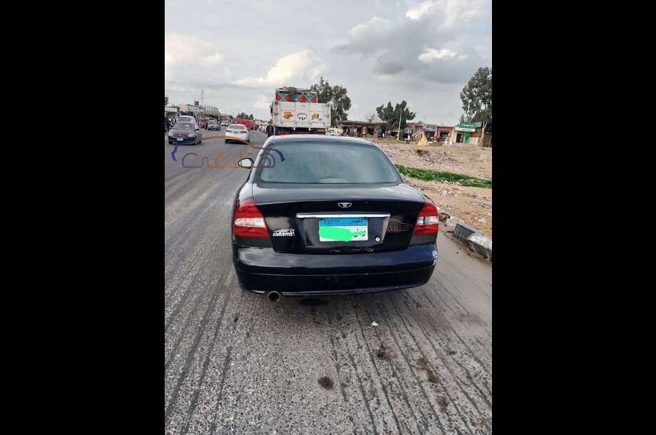 Nubira 2 Daewoo أسود