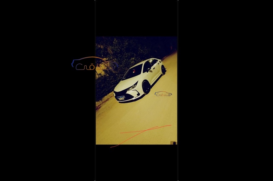 Corolla Toyota White