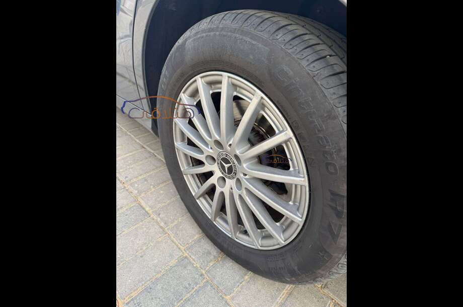 C 180 Mercedes Silver