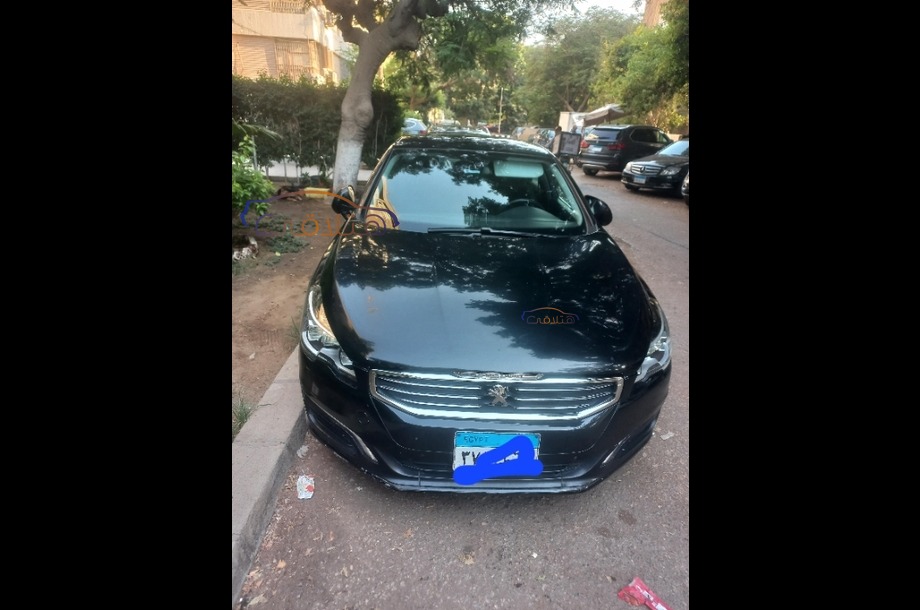 508 Peugeot أسود