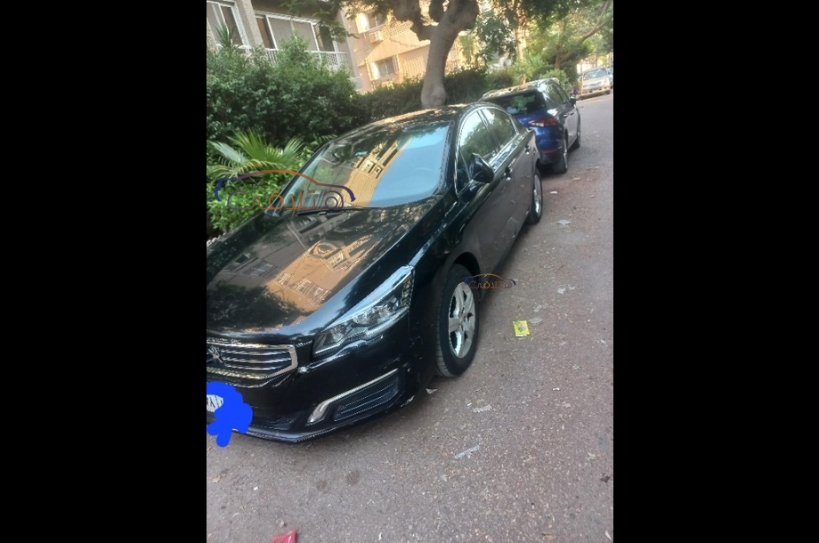 508 Peugeot أسود