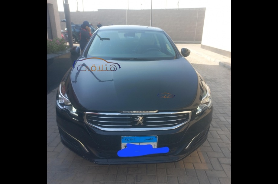508 Peugeot أسود