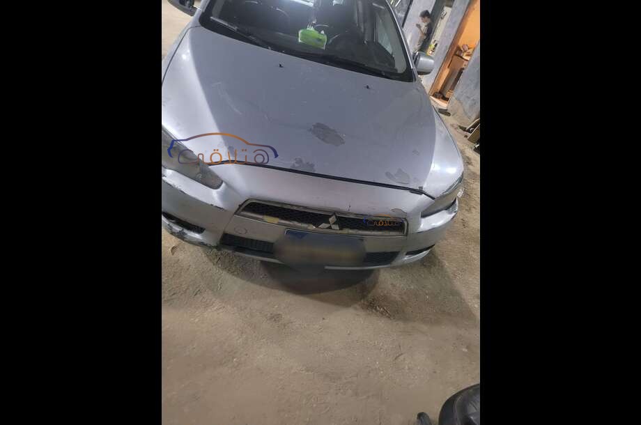 Lancer EX Shark Mitsubishi فضي