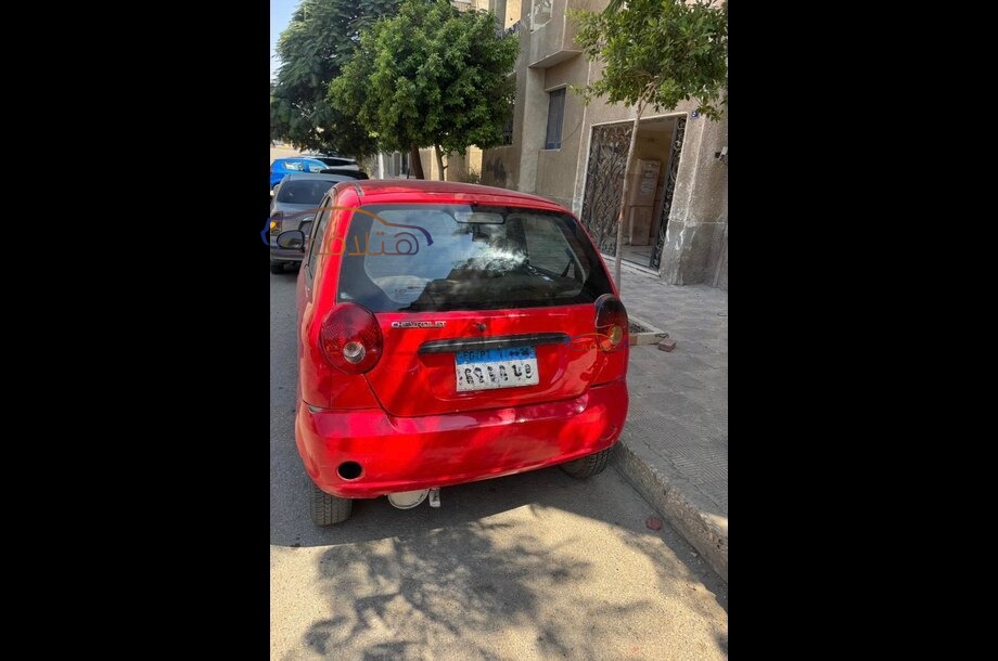 Spark Chevrolet احمر