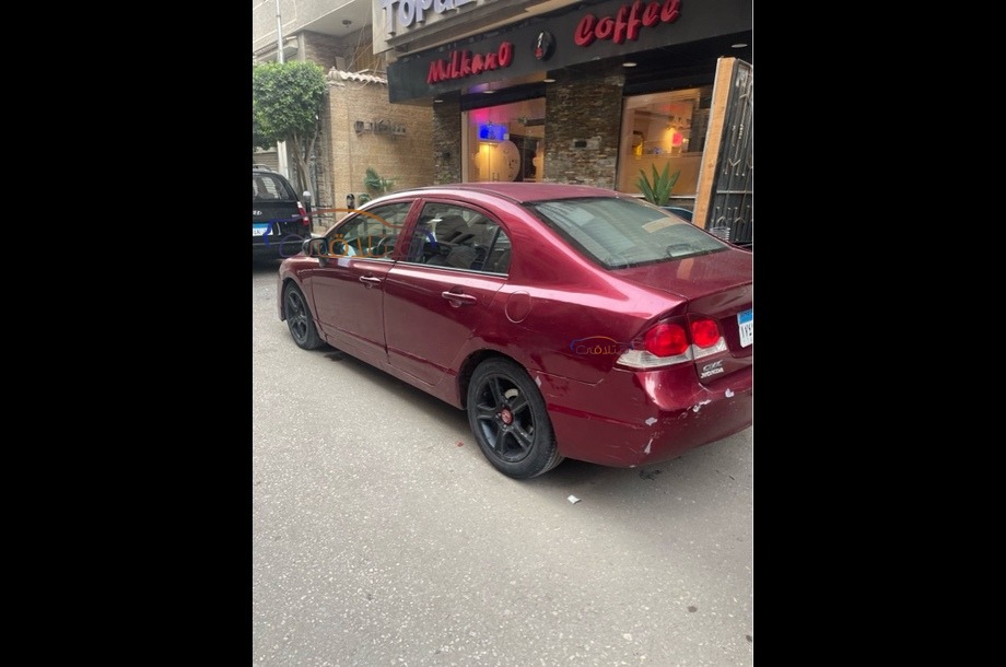 Civic Honda Dark red