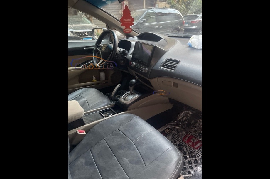 Civic Honda Dark red