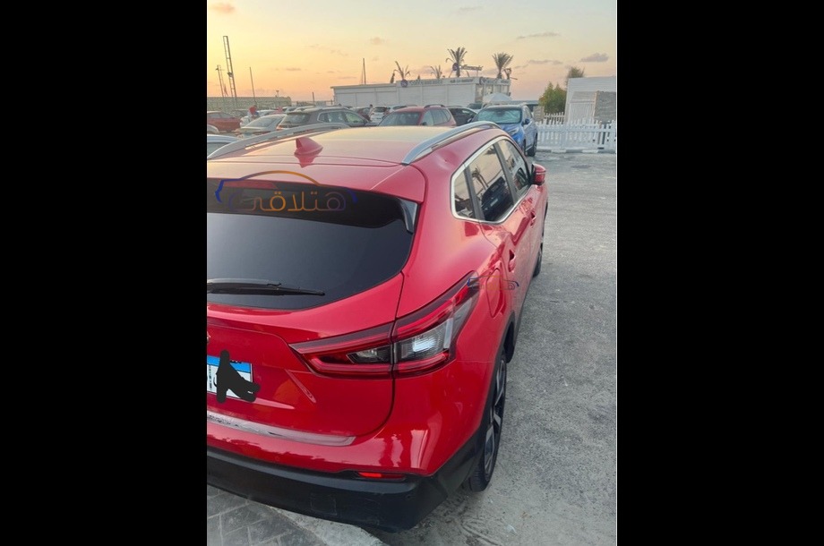 Qashqai Nissan Red