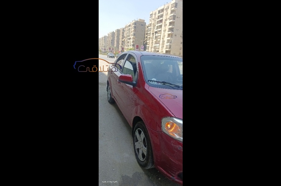 Aveo Chevrolet احمر