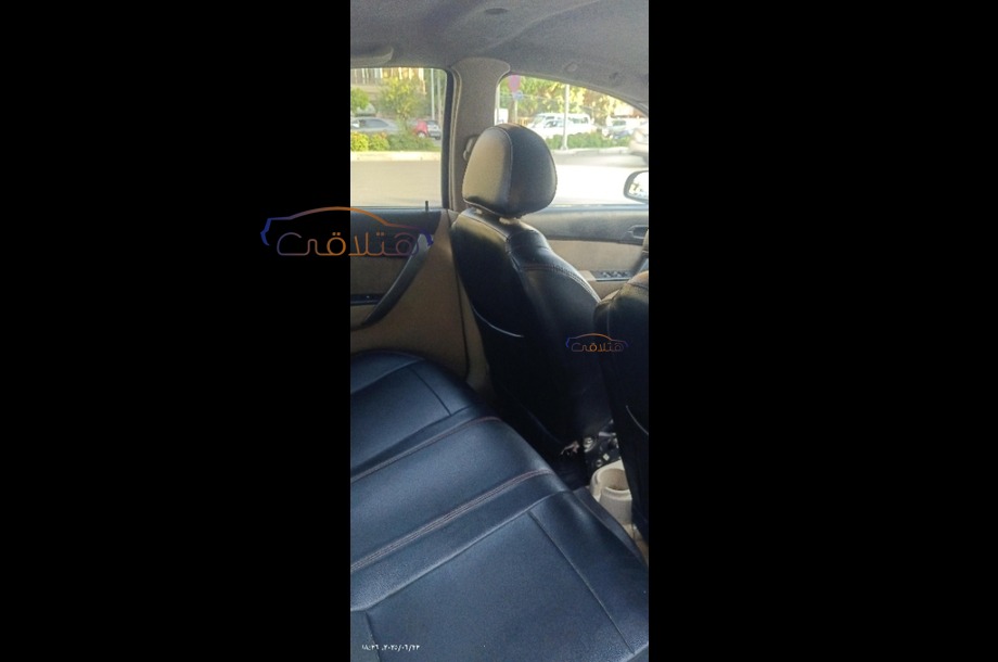 Aveo Chevrolet احمر