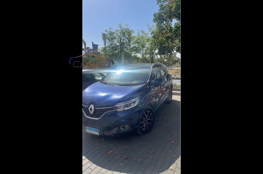 Kadjar Renault الأزرق الداكن