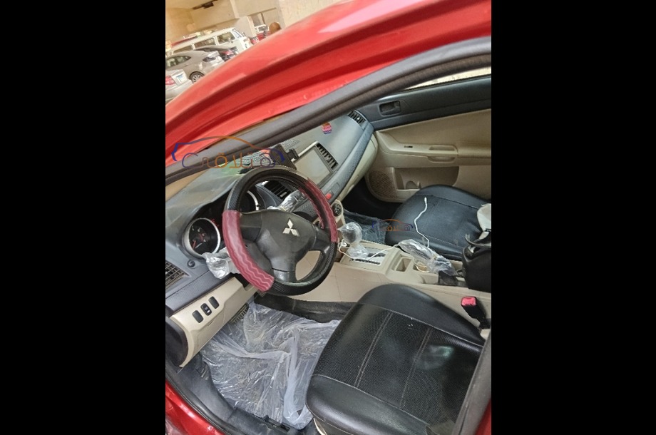 Lancer EX Shark Mitsubishi احمر
