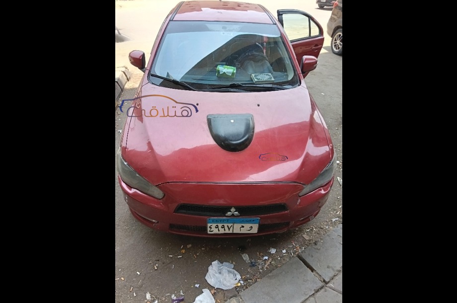 Lancer EX Shark Mitsubishi احمر