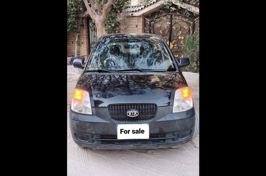 Picanto Kia أسود