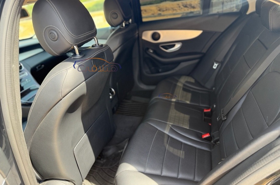 C 180 Mercedes Black