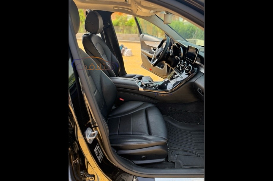 C 180 Mercedes Black