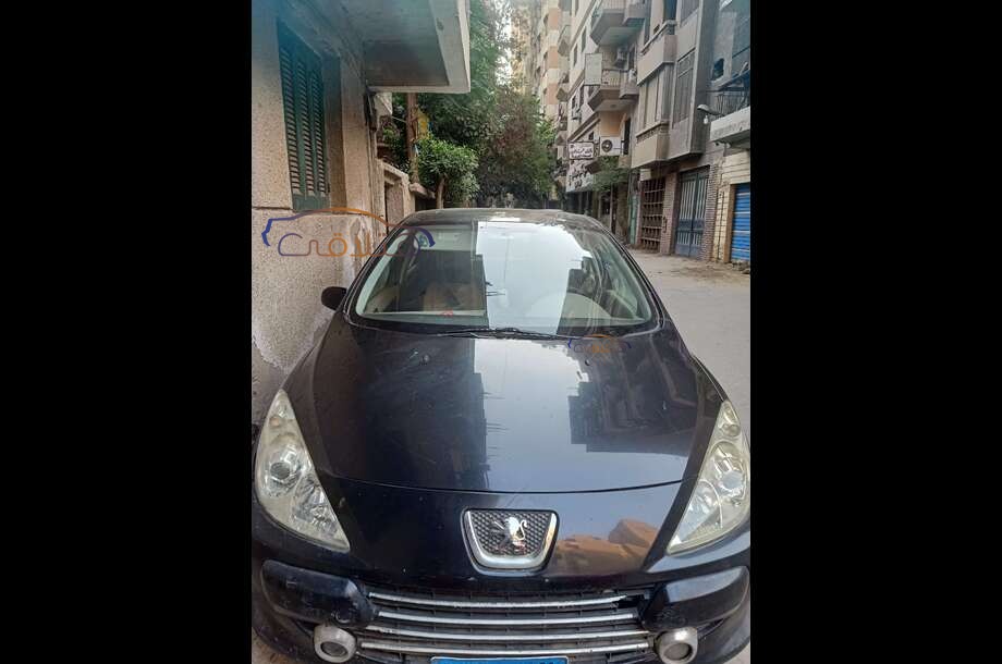 307 Peugeot أسود