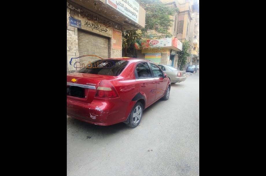 Aveo Chevrolet Dark red