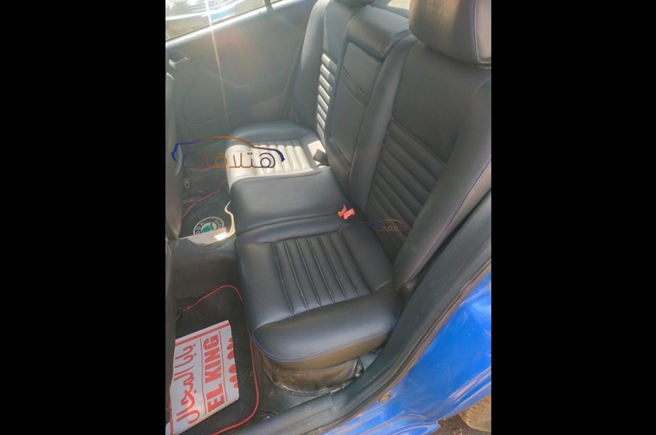 Octavia A4 Skoda أزرق