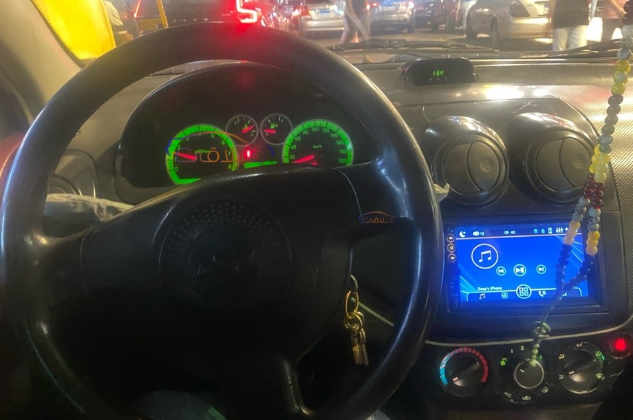 Aveo Chevrolet أسود