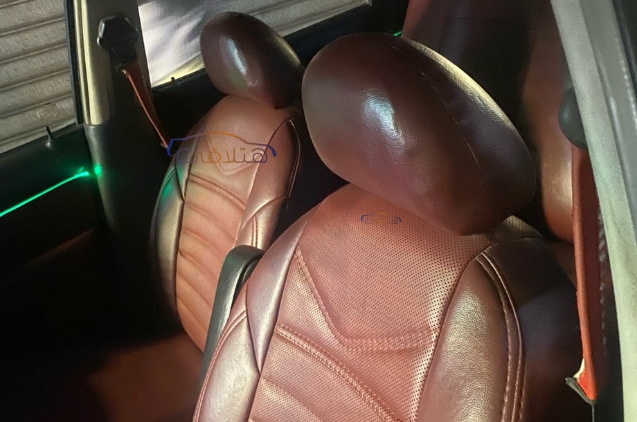 Aveo Chevrolet أسود