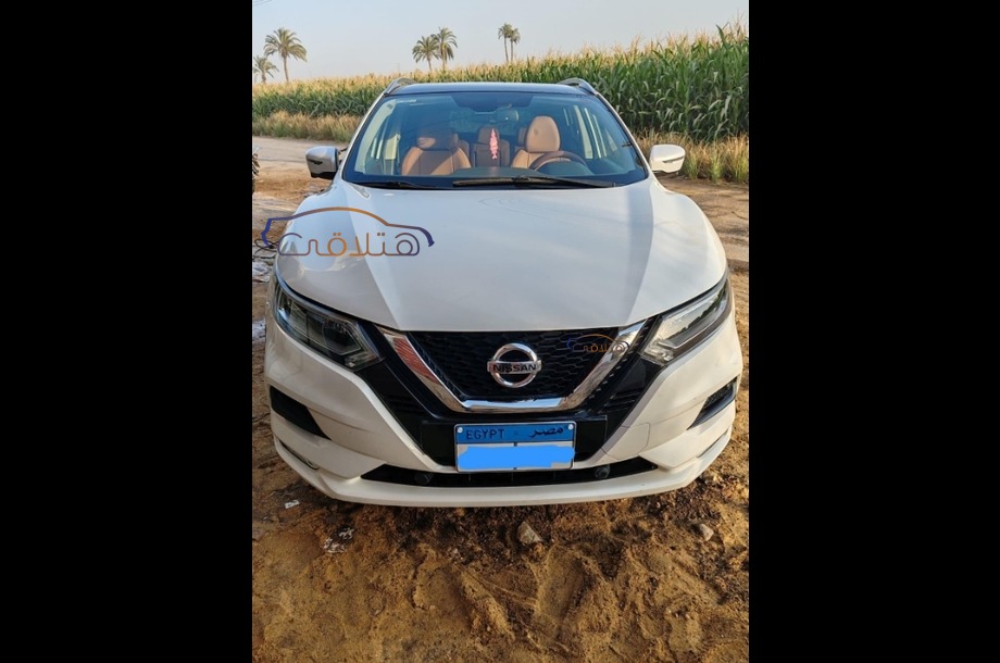 Qashqai Nissan أبيض