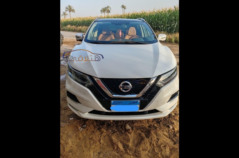 Qashqai Nissan أبيض
