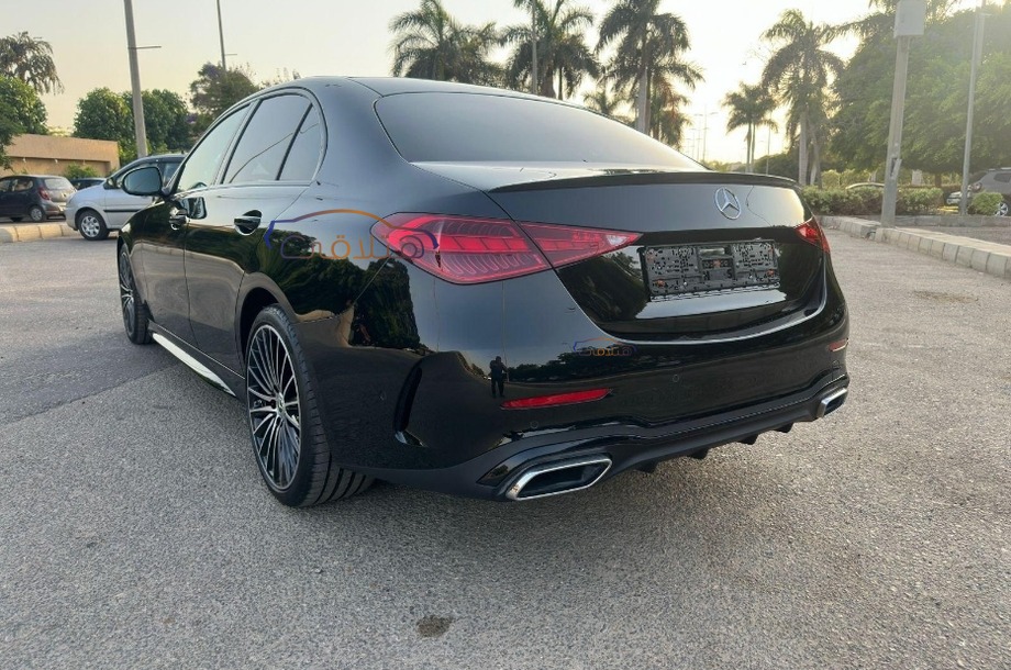 C 180 Mercedes بترولي