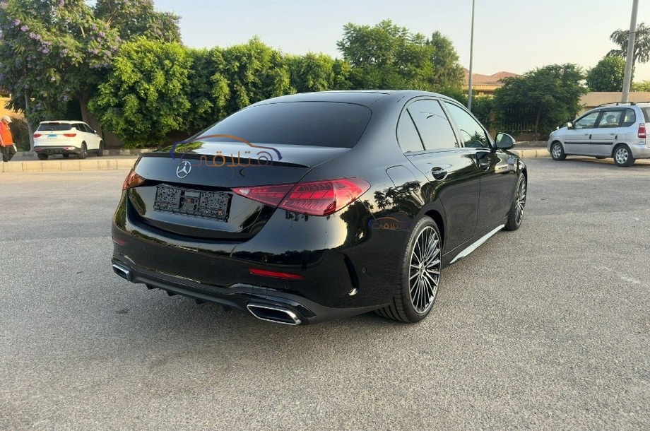 C 180 Mercedes بترولي