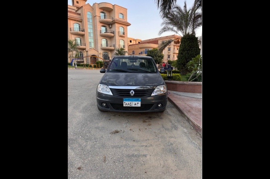 Logan Renault رمادي