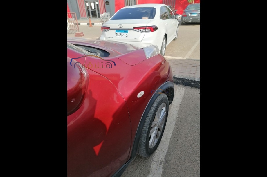 Juke Nissan احمر
