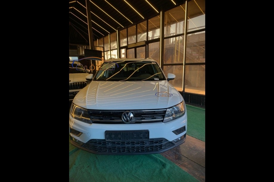 Tiguan Volkswagen White