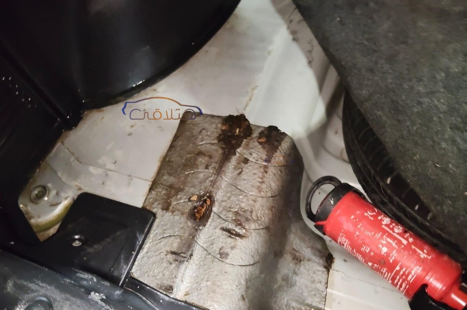 Lanos Chevrolet فضي