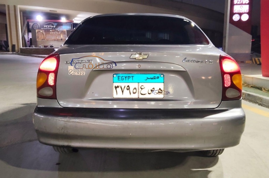 Lanos Chevrolet فضي