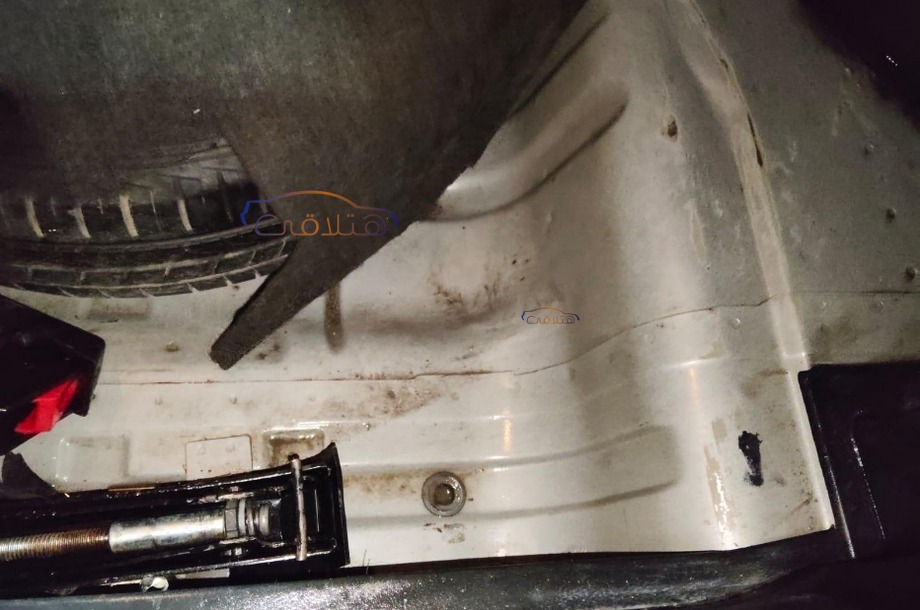 Lanos Chevrolet فضي