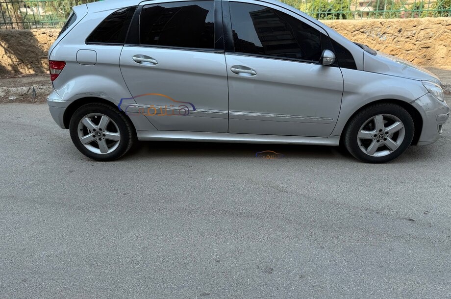 B 150 Mercedes Silver