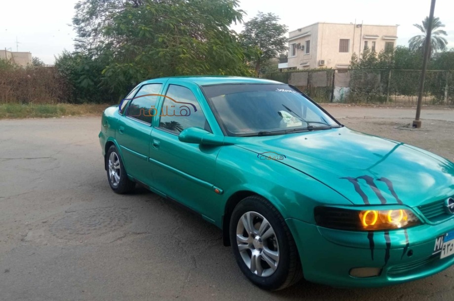 Vectra Opel Green