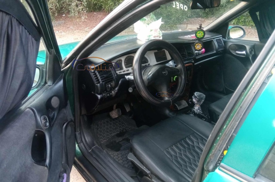 Vectra Opel Green
