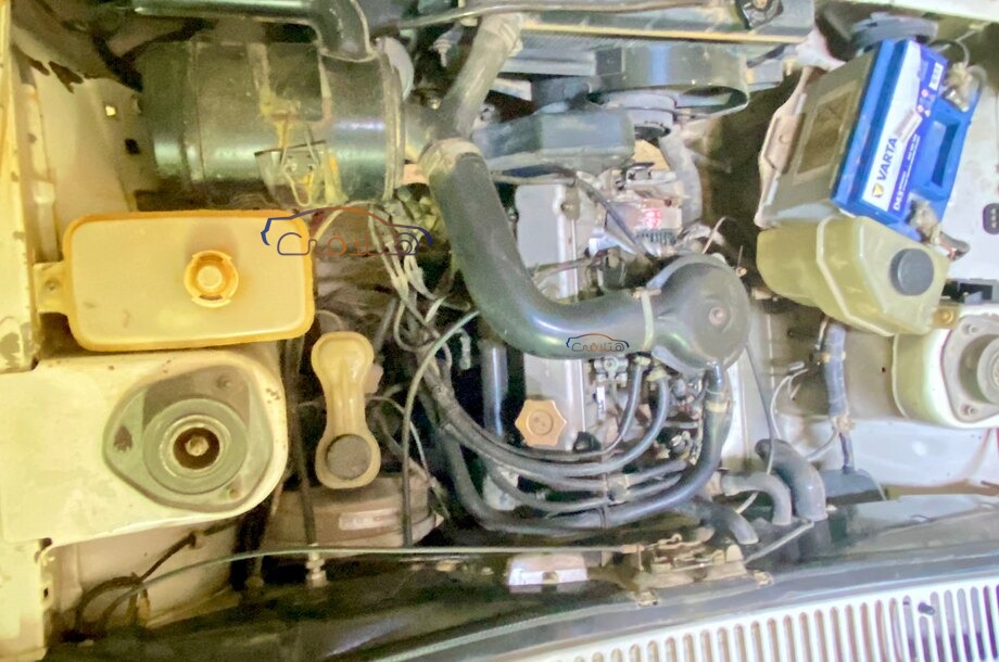 Shahin Fiat أبيض