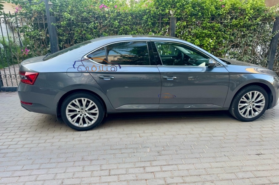 Superb Skoda فيراني